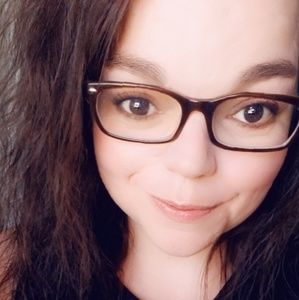 Meet your Posher, Christy